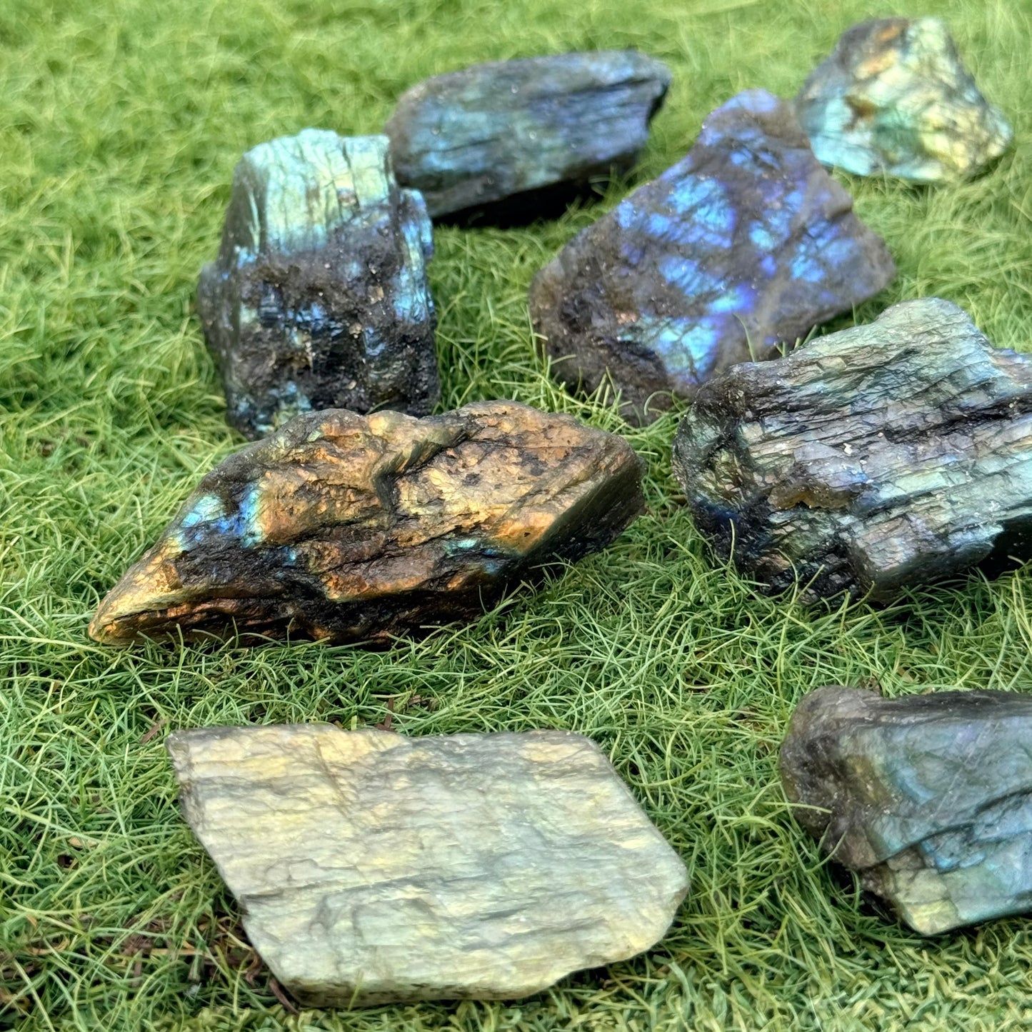 Labradorite raw stone