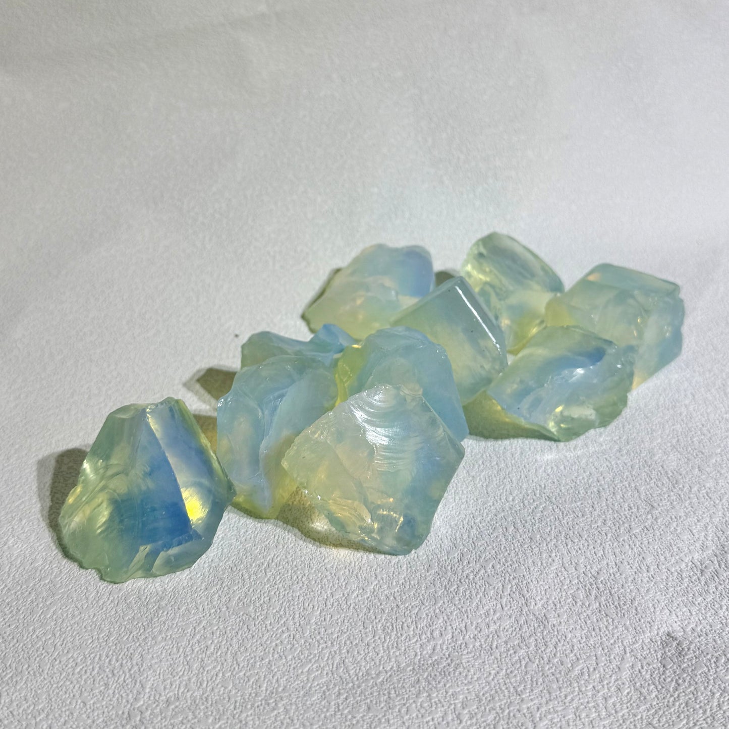 蛋白石原石｜天然水晶原石｜Opal Raw Stone｜激發靈感・穩定情緒・招好運桃花