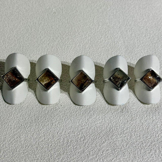 幽靈戒指｜天然水晶戒指｜Phantom Quartz Ring｜聚財引貴人・穩定氣場・增強決斷力