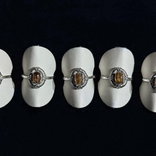 金髮晶橢圓形白銅戒指｜天然水晶戒指｜Golden Rutilated Quartz Oval Ring｜招財旺運・增強自信・守護能量場