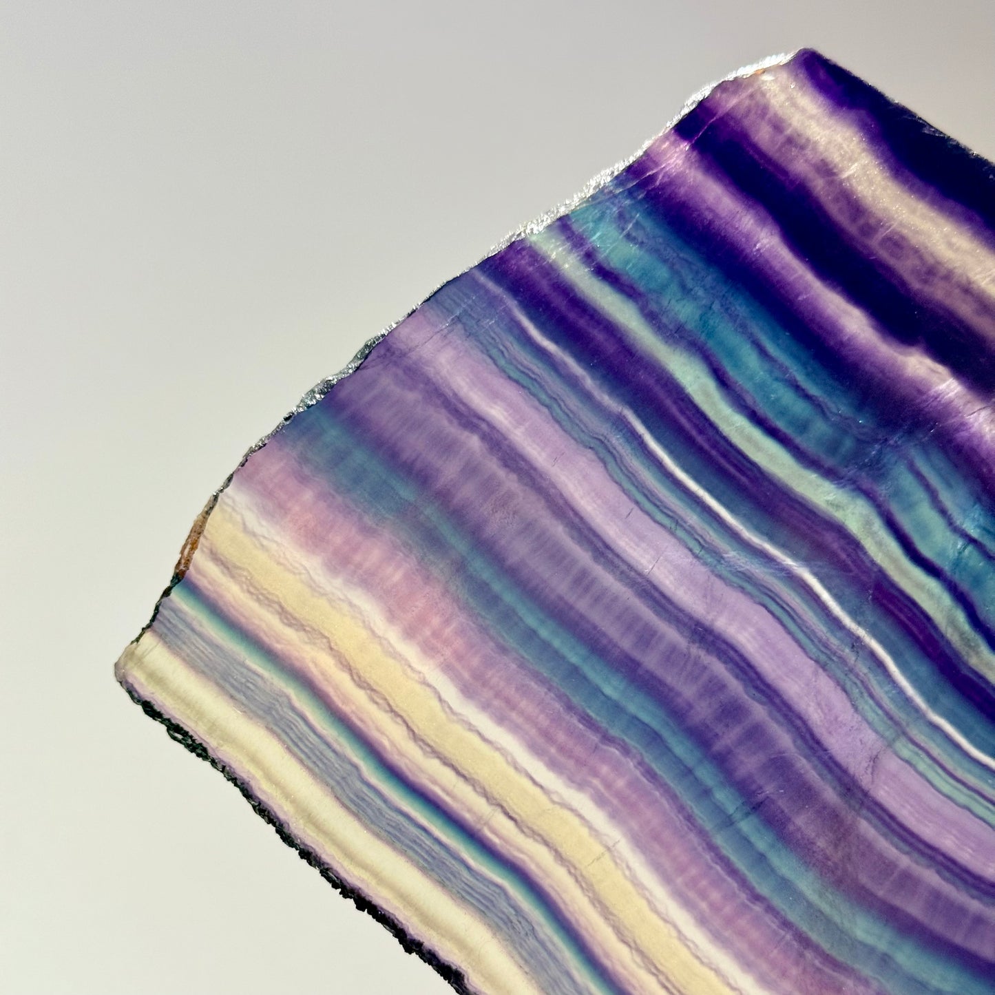 千層螢石平板｜天然水晶擺件｜Multi-layer Fluorite Slab｜平衡能量・提升專注・理順思緒
