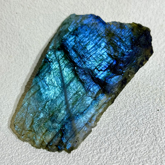 高光拉長石原礦大件 - D｜天然拉長石爆閃原礦｜High Flash Labradorite Specimen｜靈性轉化・高我連結・保護場域・直覺覺醒 (副本) (副本)