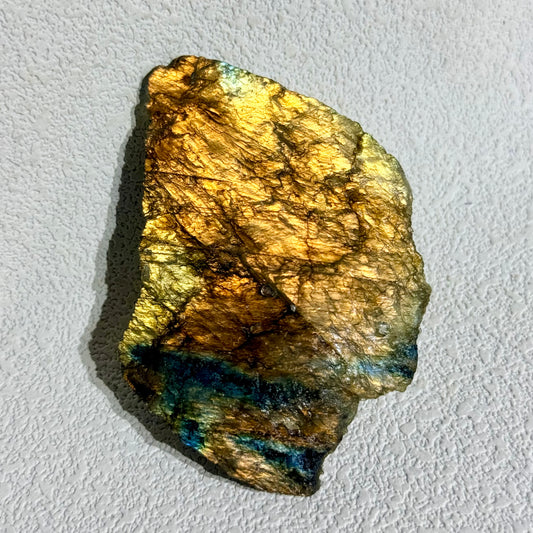 高光拉長石原礦大件 - F｜天然拉長石爆閃原礦｜High Flash Labradorite Specimen｜靈性轉化・高我連結・保護場域・直覺覺醒 (副本) (副本) (副本) (副本)