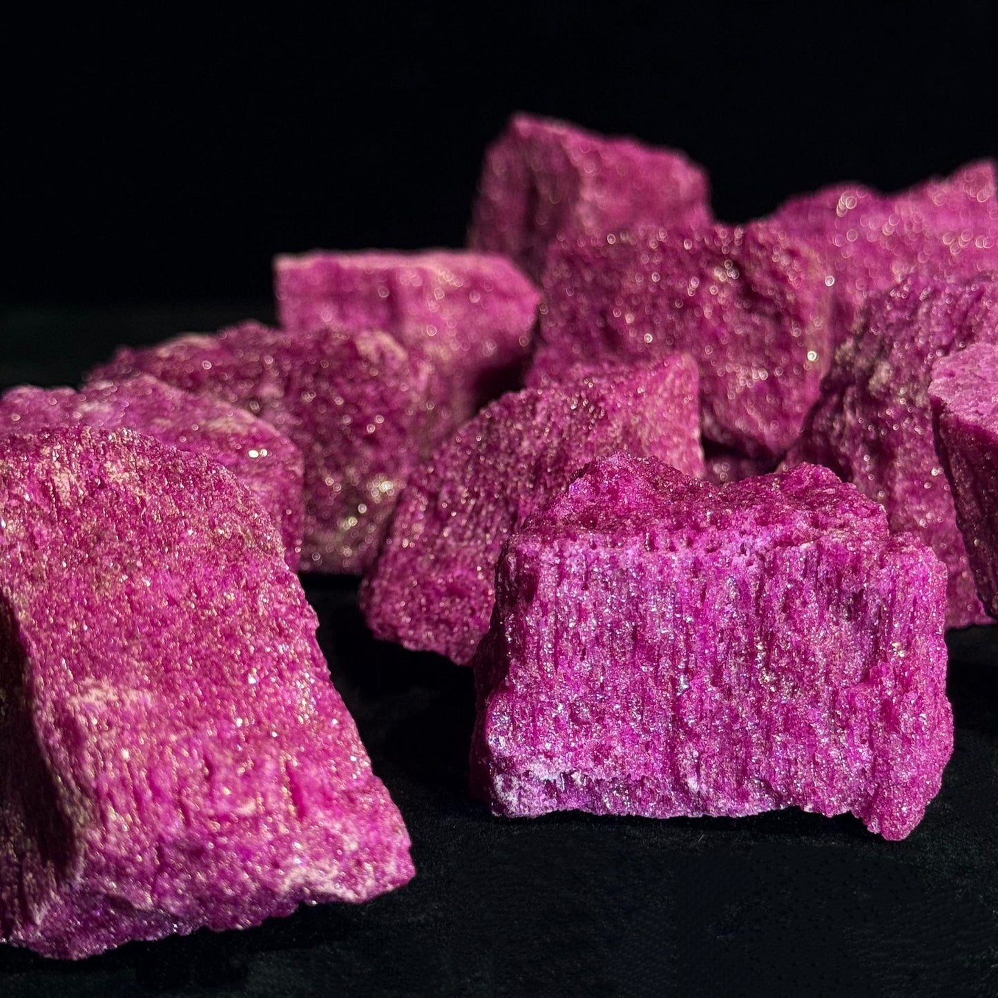 紅剛玉原石（大碼）